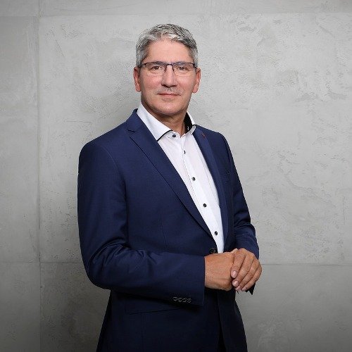 Markus S.